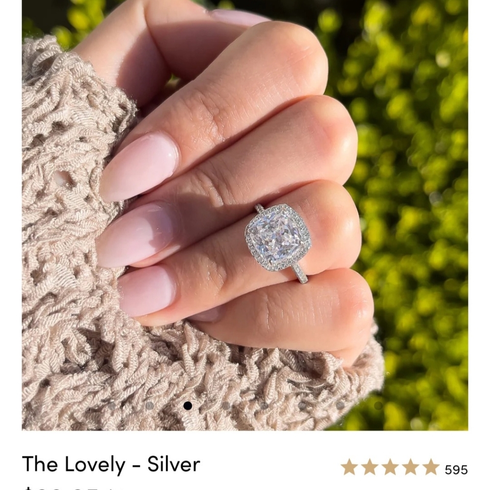 Modern Gents lovely ring size 8, silver